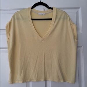 aritzia wilfred free v-neck tee